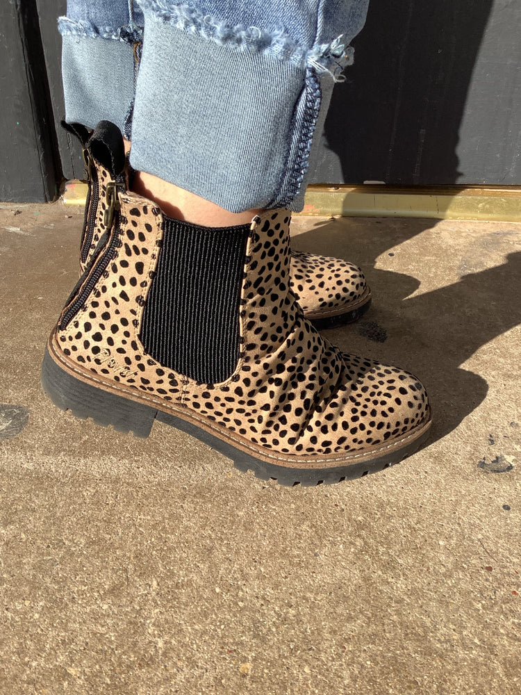 Pixie Leopard Boots